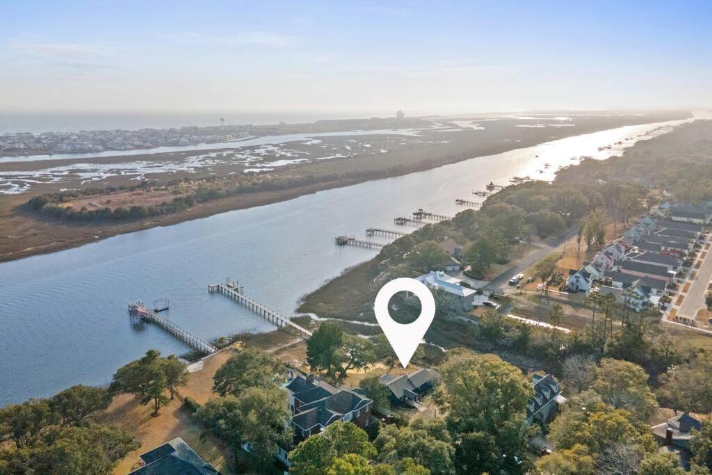 Dolphin Cove - Whole Waterfront House With Dock Villa โอเชียนไอเอิลบีช ภายนอก รูปภาพ